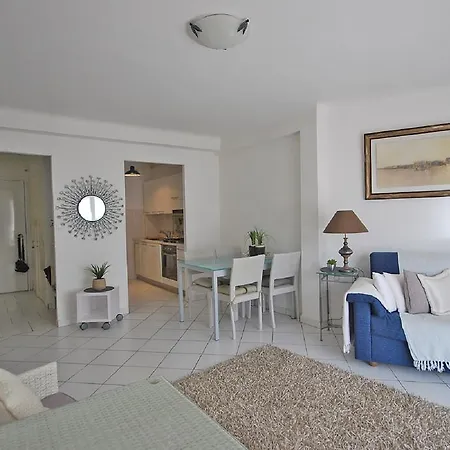 דירה One Bed With A Garden Terrace In A Quiet Area Of Walking Distance To The Croisette 1911