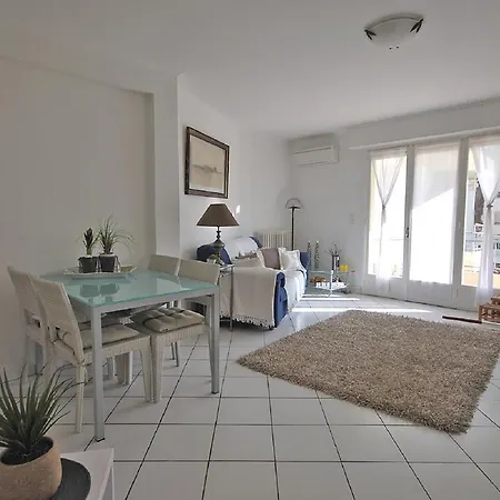 דירה One Bed With A Garden Terrace In A Quiet Area Of Walking Distance To The Croisette 1911