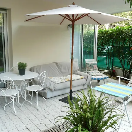 דירה One Bed With A Garden Terrace In A Quiet Area Of Walking Distance To The Croisette 1911 *