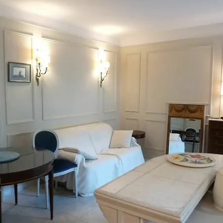 One Bed With A Garden Terrace In A Quiet Area Of Walking Distance To The Croisette 1911 Cannes